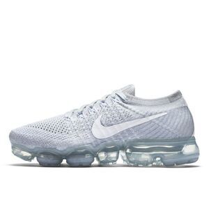 NIKE Flyknit Vapormax Pure Platinum Light Grey White 7 US womens 38.5 EUR